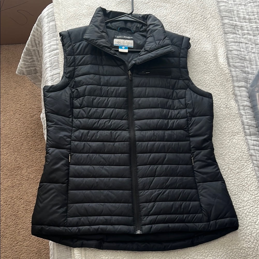 Women's Black Puffer Vest